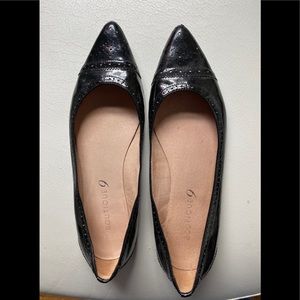 Boutique 9 Leather Flats SZ 7.5